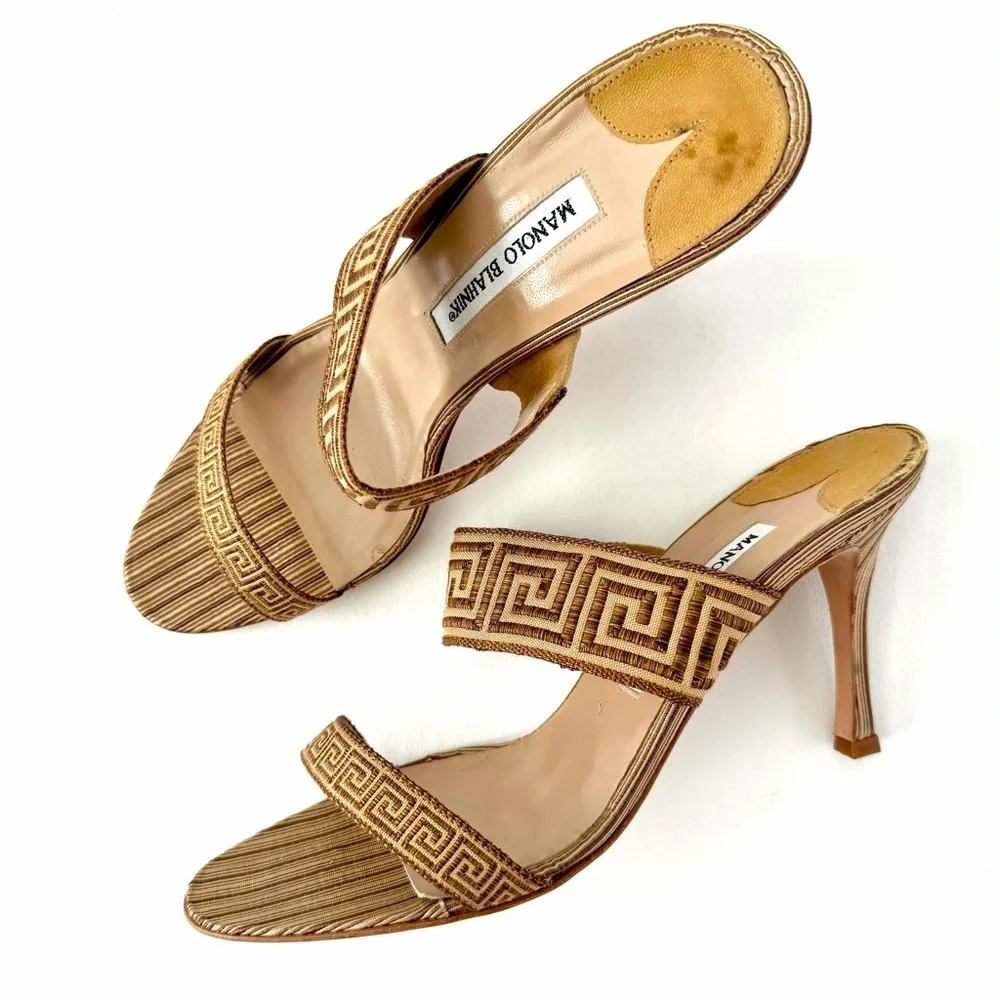 MANOLO BLAHNIK | Y2K Woven Greek Key Mule Heels Brown EU 39 Italy